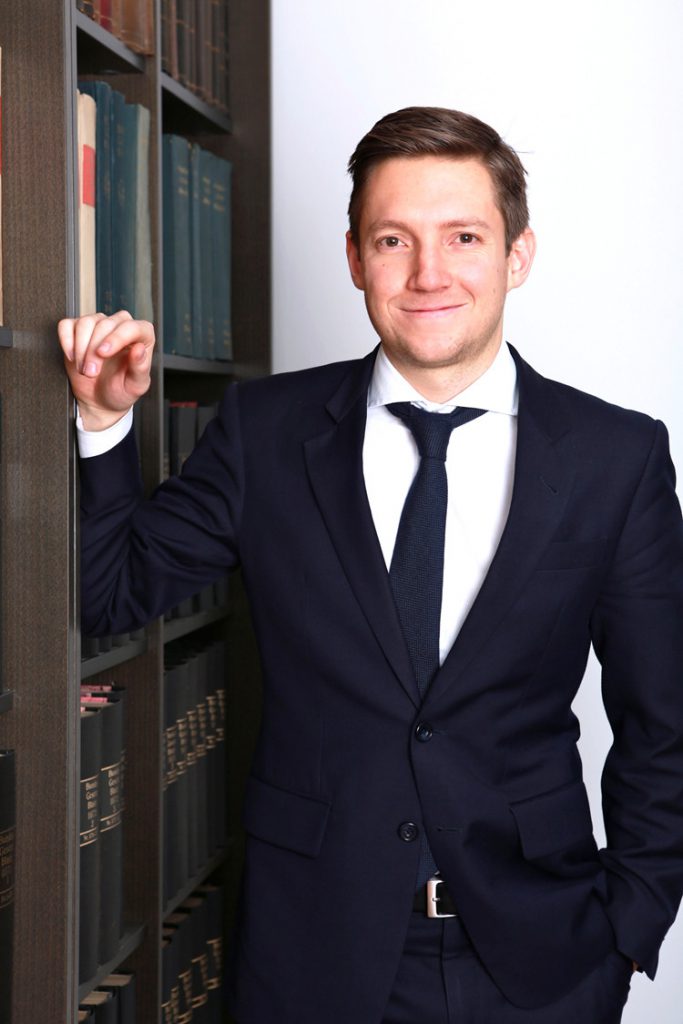 Portrait Mag. Matthias Aichinger, MBA
